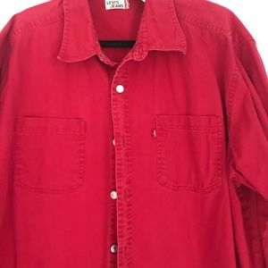 Levi’s shirt